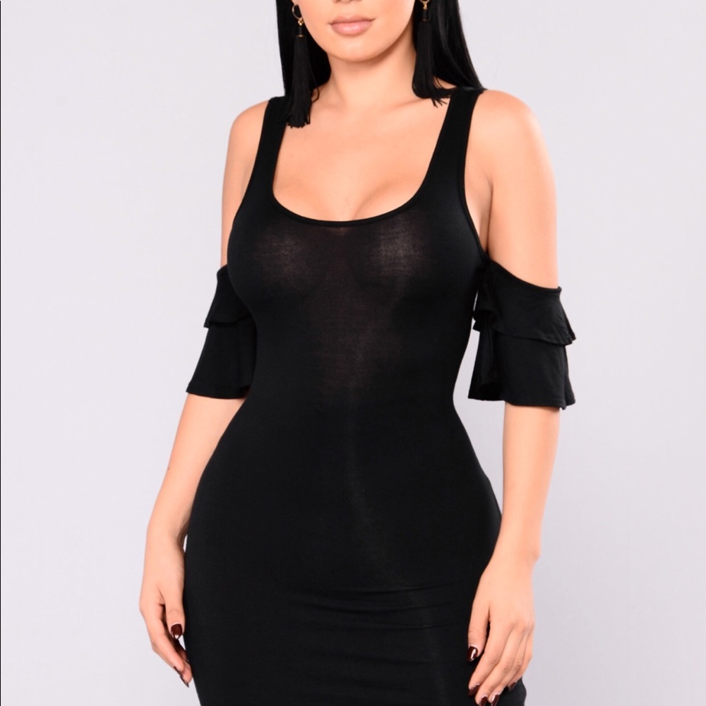 NEW Black mini ruffle cocktail cold shoulder dress - Picture 2 of 5